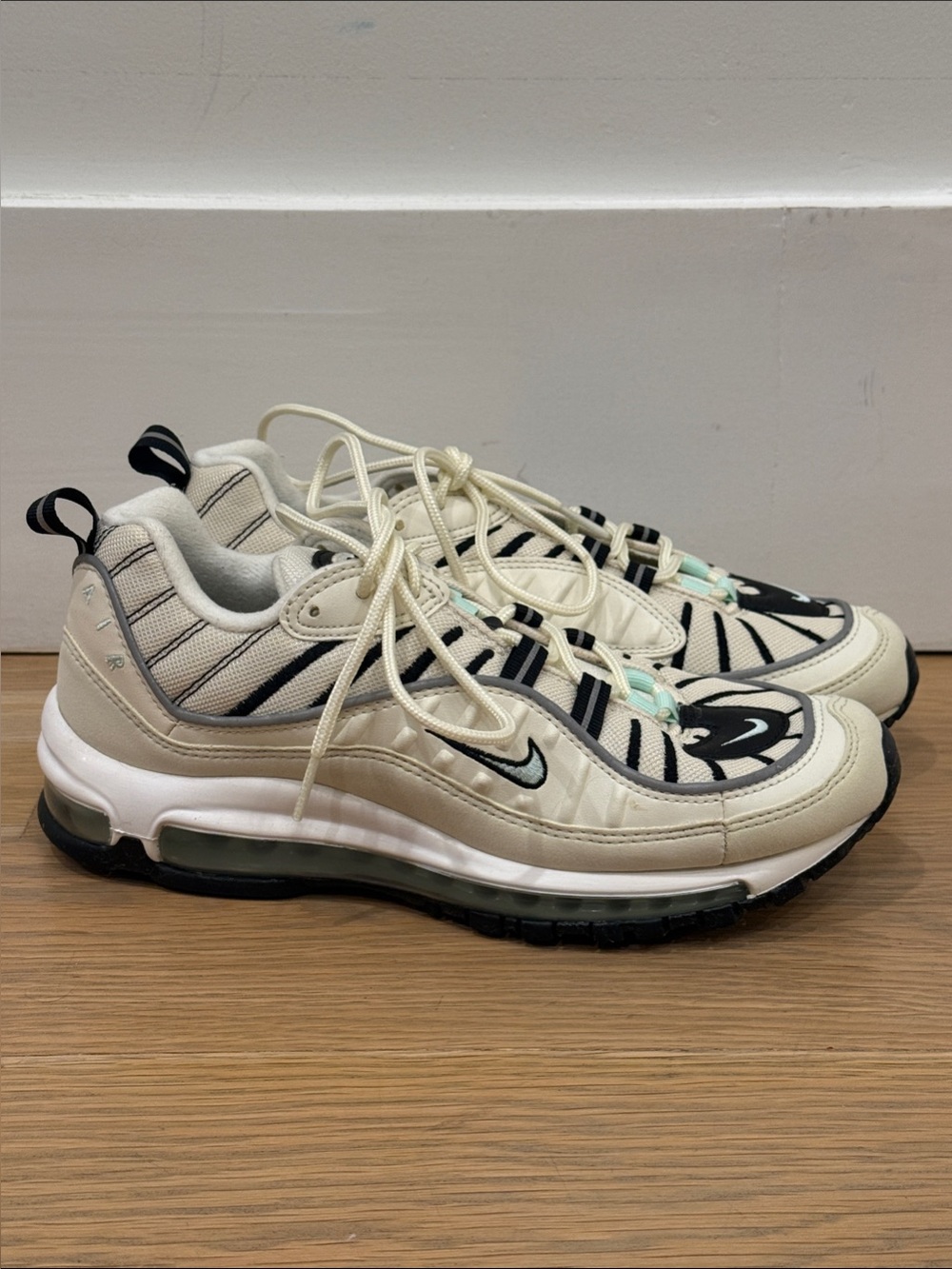 Nike Women's Air Max 98